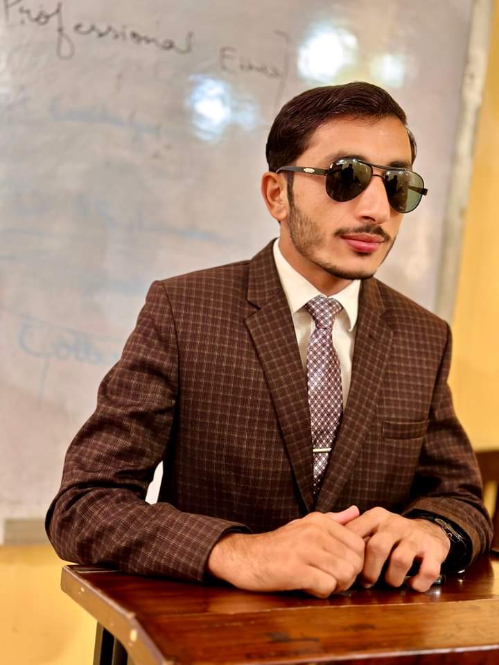 world best lawyer.img