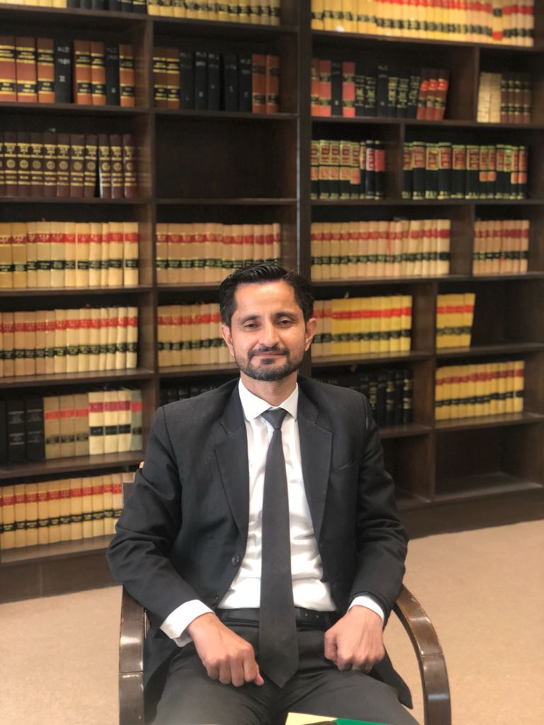 world best lawyer.img